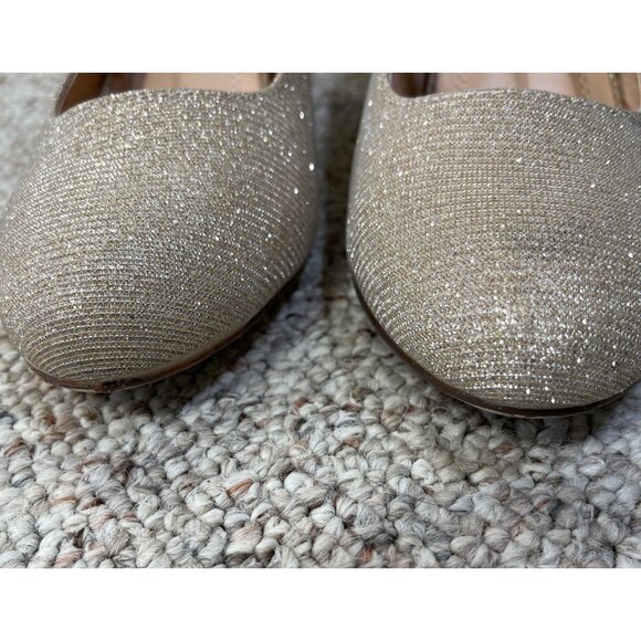 Chase + Chloe Kona Women's Round Toe Heel Mary Jane Pump Size 7.5 Gold - Picture 4 of 13